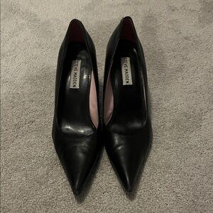 Steve Madden Classic Black Pointed Heels